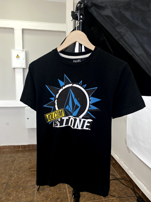 🇺🇸 Vintage 90s Volcom skate center logo tee rare retro hype size