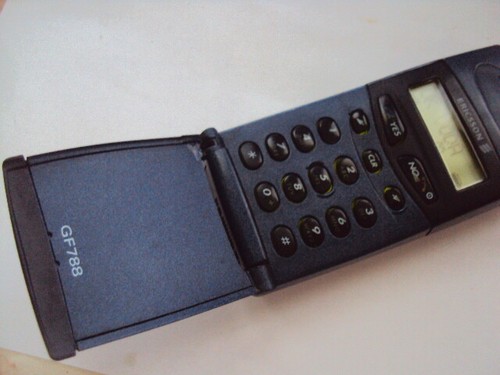 ORIGINAL MADE IN UK BOXED RETRO ERICSSON GF788 WORLD GSM900 UNLOCKED - Bild 8 von 12