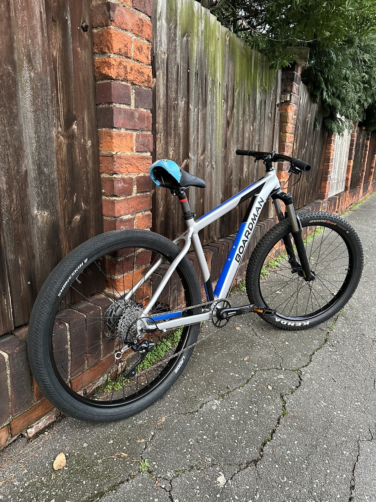 boardman 8.8 mountain bike