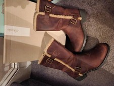 Womens Clarks Leather Orinoco Art Boots Size ...