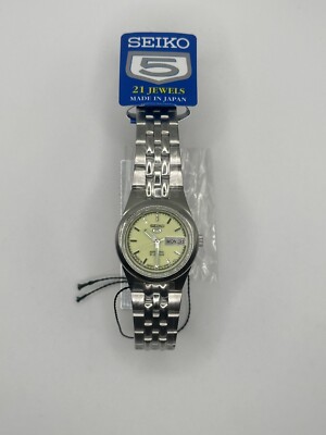 Ladies Seiko 5 Automatic Stainless Steel Luminous 21 Jewels Wristwatch SYMG57J1