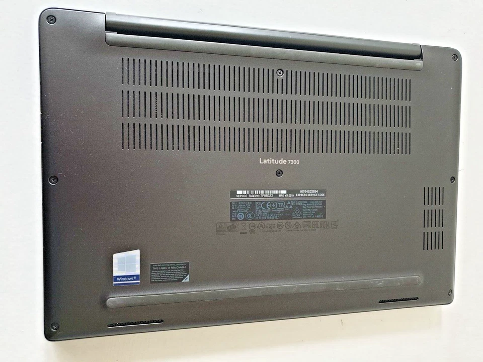 Dell Latitude 7300 Core i5-8265U 1.60GHz 4GB 128GB SSD 13.3" Windows 11 Pro - Image 2 of 4