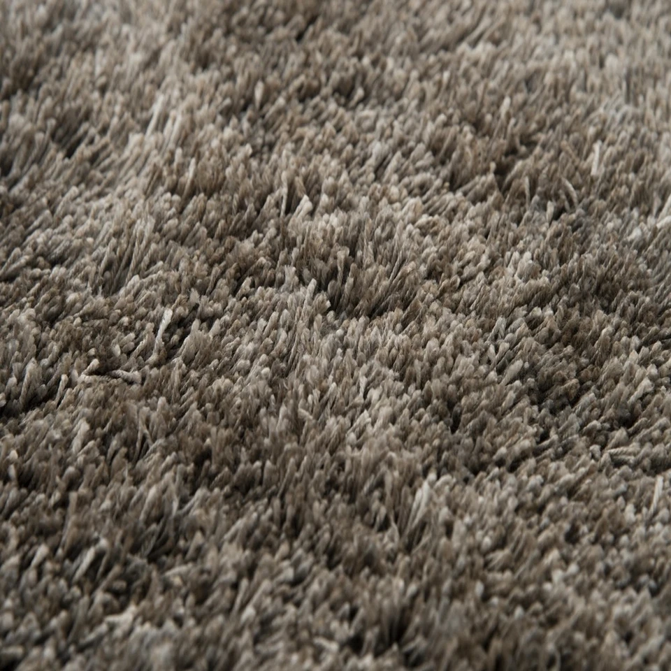 Rizzy Rugs Whistler Shag Area Rug WIS104 Polyester Beige Fluffy Rectangle - Image 2 of 4