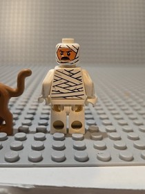 LEGO SCOOBY DOO MINIFIGURE LOT OF 2 - SCOOBY WALKING & MUMMY DR. NAJIB