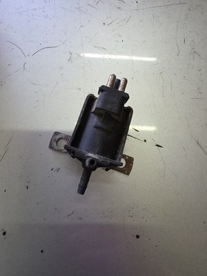 1x Pierburg Ventil 12V Mercedes W124 124C 320 400 300 T-Model A0015457097