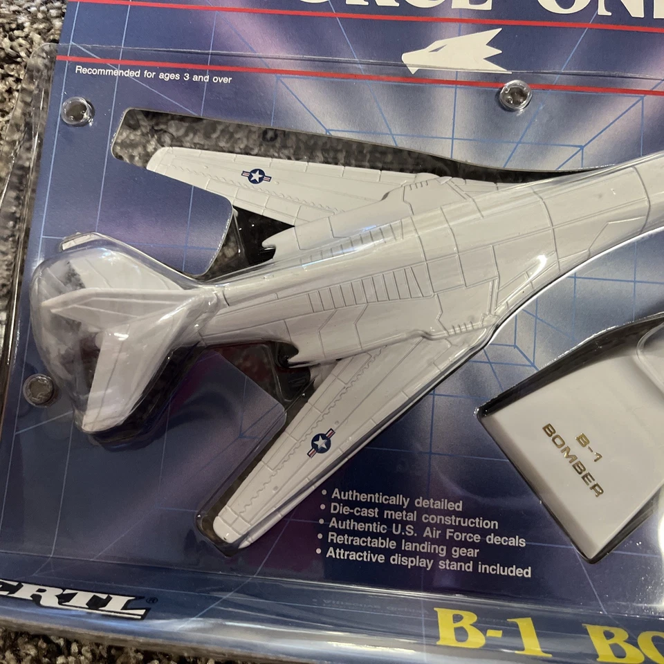 ERTL Force One B-1 BOMBER Die Cast 10" con calcomanías de pie 1988 sello vintage NUEVO Foto 2 de 3