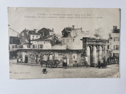 CPA 40 DAX - La Fontaine d'eau Chaude - Source de la Nèbe - Imagen 1 de 2