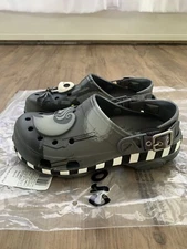 Crocs Disney The Night Before Christmas Clogs M5/W7 New 