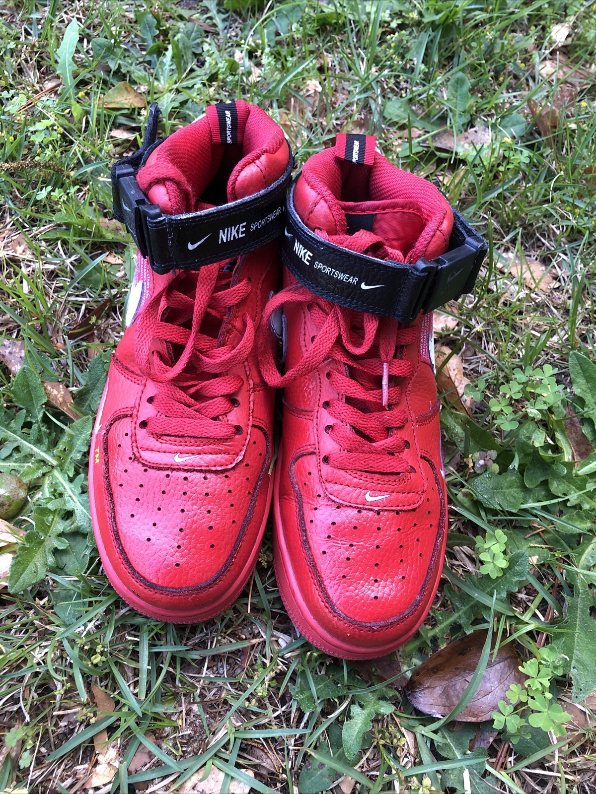 af1 overbranding red