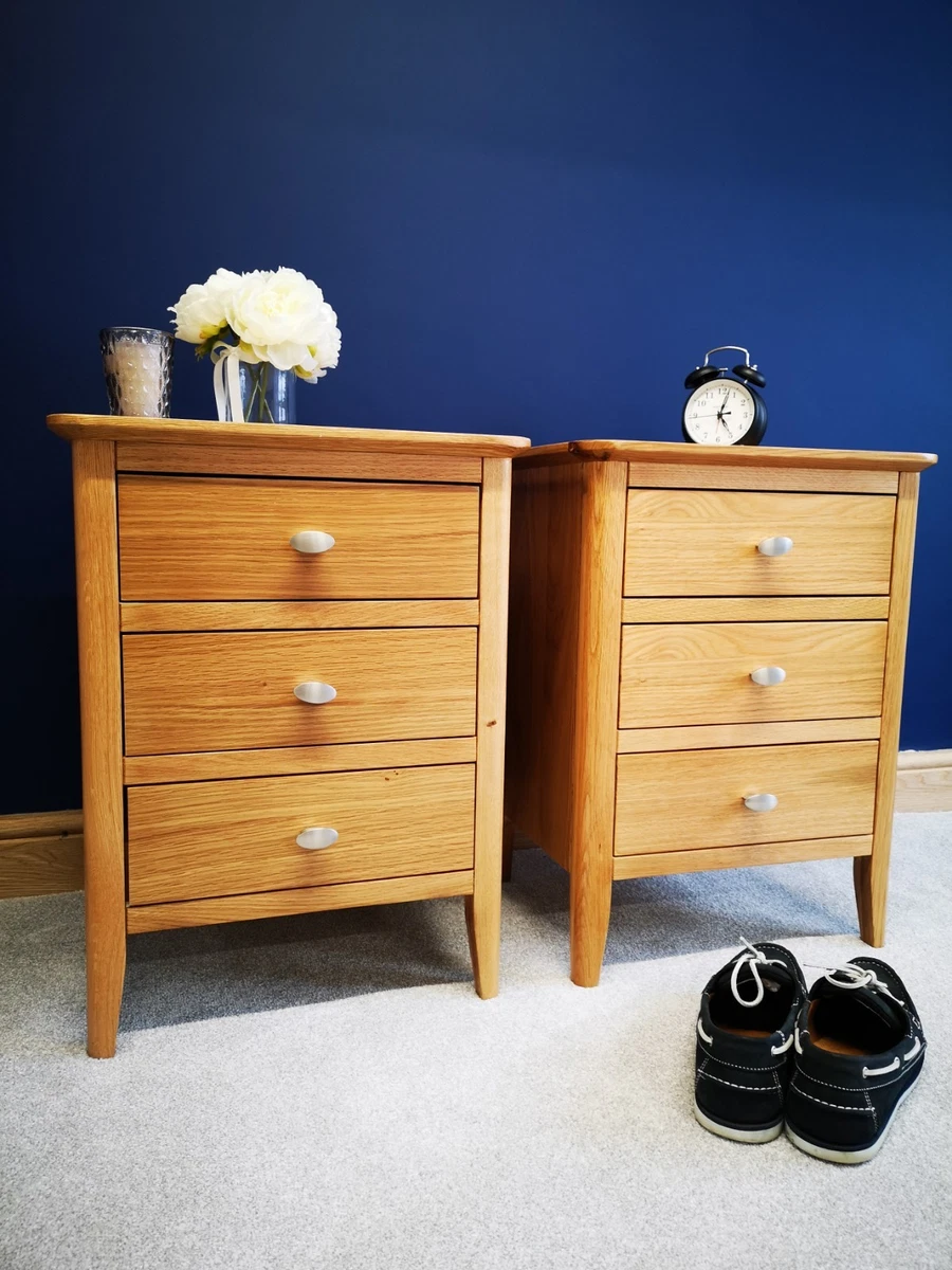 Bedroom end tables set of 2 deals