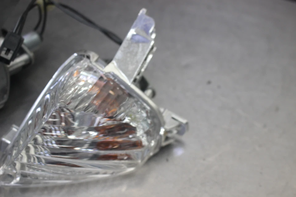 08-09 Suzuki GSXR 600 Blinker Turn Signal Indicator Foto 2 de 4