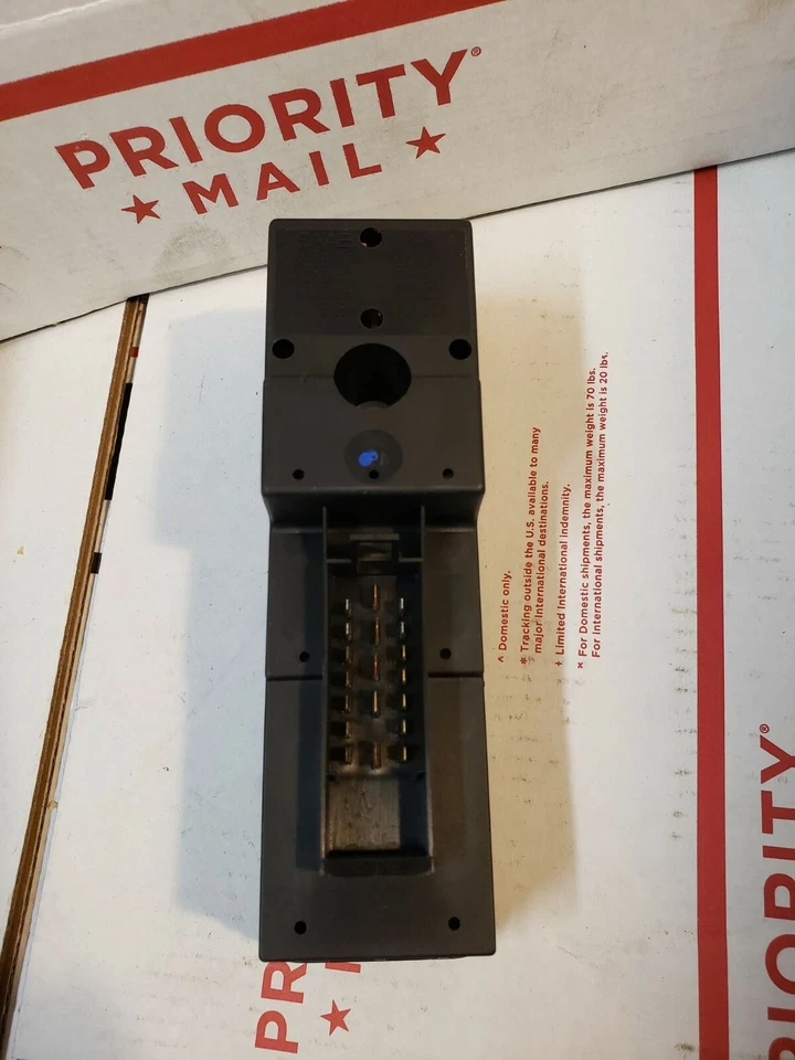 NUEVO INTERRUPTOR DE VENTANA ELÉCTRICA GENUINO SAAB 9000 NG900 1995 - 1998 4519120 ¡ENVÍO GRATUITO! Foto 3 de 4