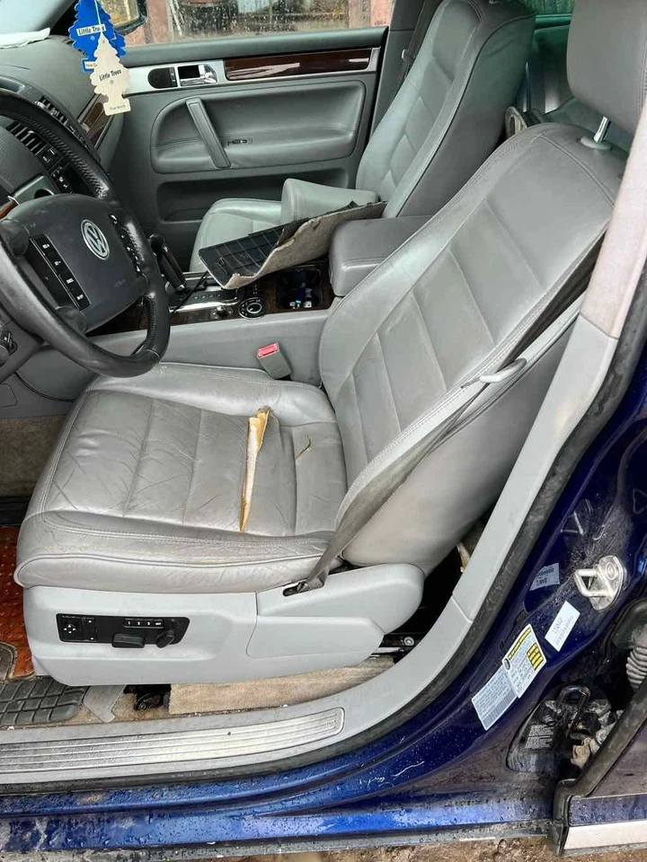 Alternador usado compatible con: Volkswagen Touareg 2004 3,2 L 190 amperios grado A Foto 2 de 4