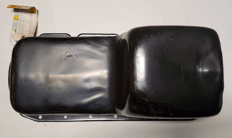 MOPAR Chrysler Dodge Truck Ramcharger 5.2 V8 V-8 cárter de aceite 53009872 NUEVO Foto 2 de 4