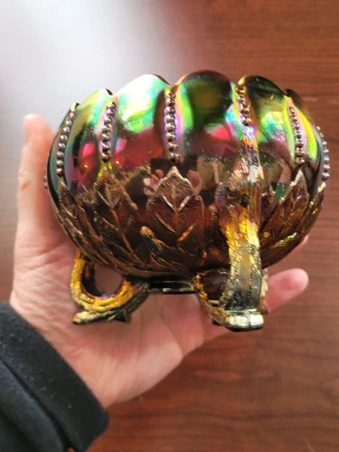 Radium Northwood Purple Carnival Glass Leaf & Beads Rose Bowl Plain Interior