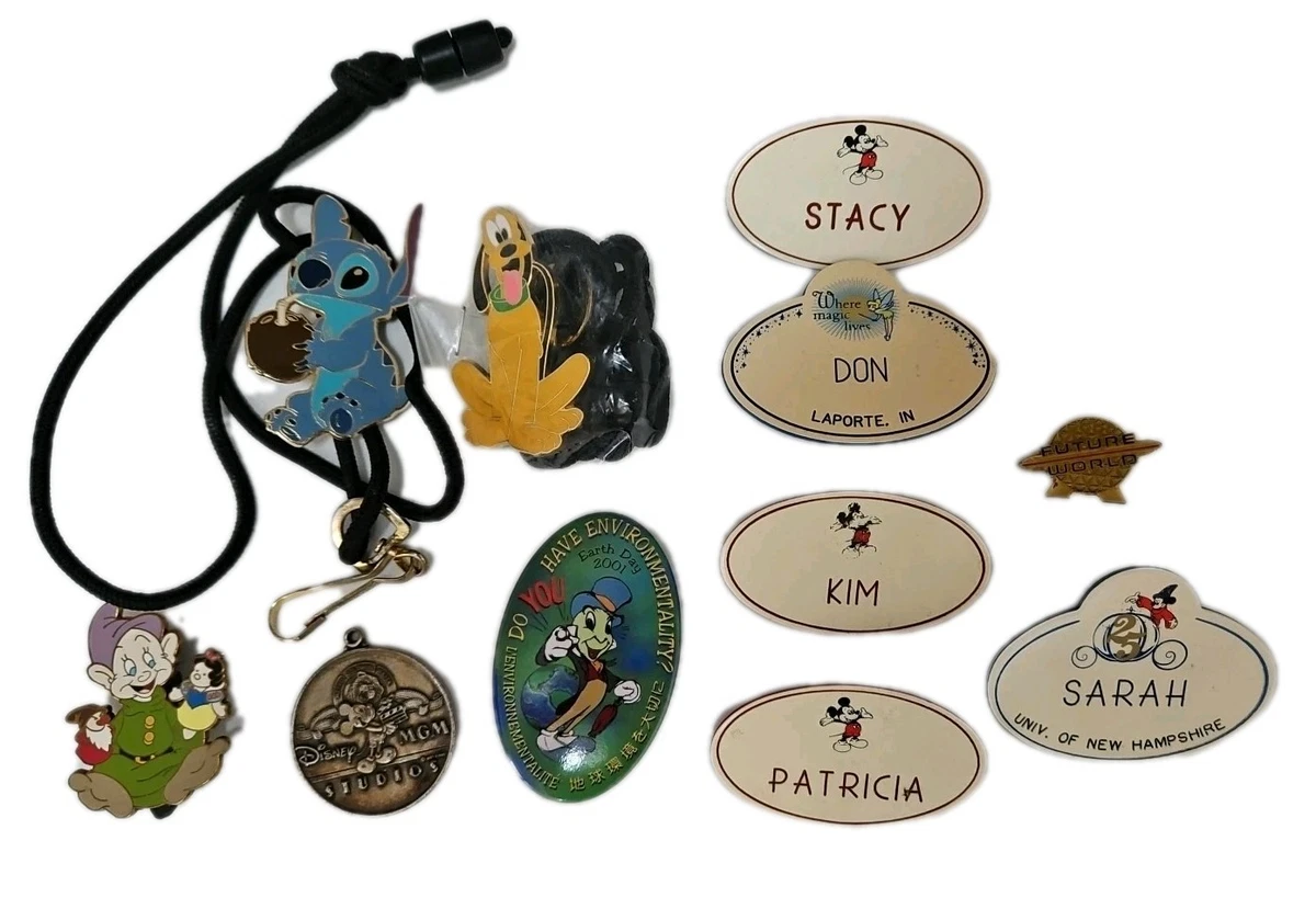 Disney Cast Lanyard Pins In Disney Cast Member Exclusive Pins