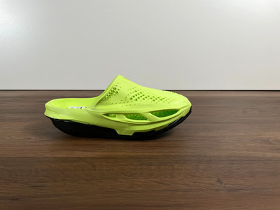 Nike MMW 005 Slide Badelatschen Mind Schwarz Gelb Gr. 38 UK 4,5 NEU DH1258 700