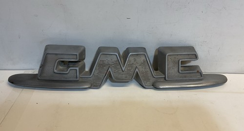 1955 1956 1957 GMC Truck Hood Ornament Trim Emblem Badge 2326143 - Picture 1 of 20