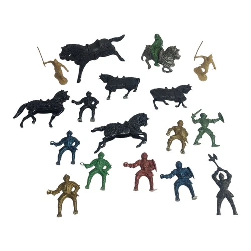 Vintage 18 Pc. Lot Medieval Knights Plastic Figures Horses Toys Lido Marx + More