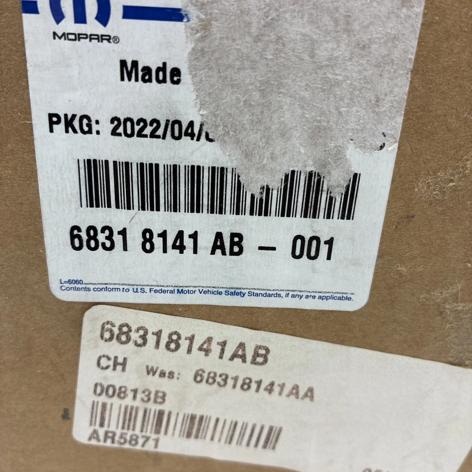 Extremo de varilla de dirección Mopar genuino OEM para Chrysler Pacifica Voyager 68318141AB Foto 2 de 4