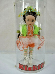 TONNER-KICKITS-SOUR-APPLE-SNAP-8-034-DOLL-UNUSED-GORGEOUS-WITH-TUBE-BENDING-KNEES