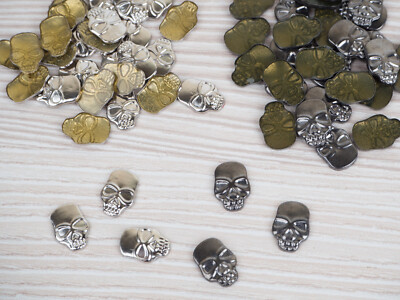 50 St. Hotfix Bügelnieten Ziernieten Totenkopf / Skull 11x8mm Punk Gothic