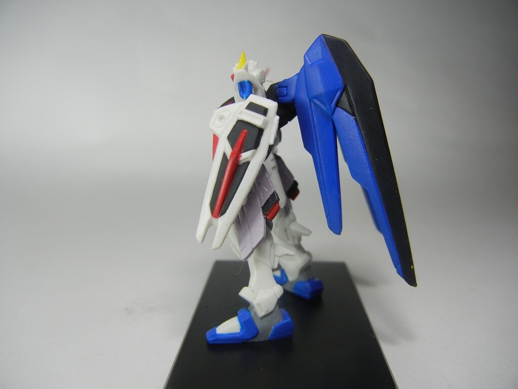 Picture 4 of 9