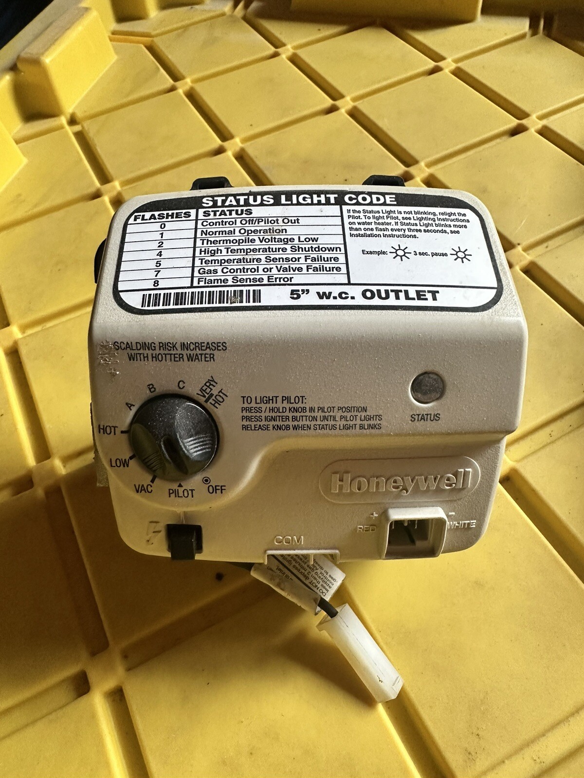 Honeywell Gas Control Valve Honeywell Wv8840b1110 Manual Reset Button Honeywell  Water Heater Thermostat Settings Abc, image size:1200x1600