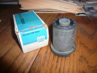 NOS Chevrolet Chevette Scooter Suspension Lower Control Arn Bushing GM 475305
