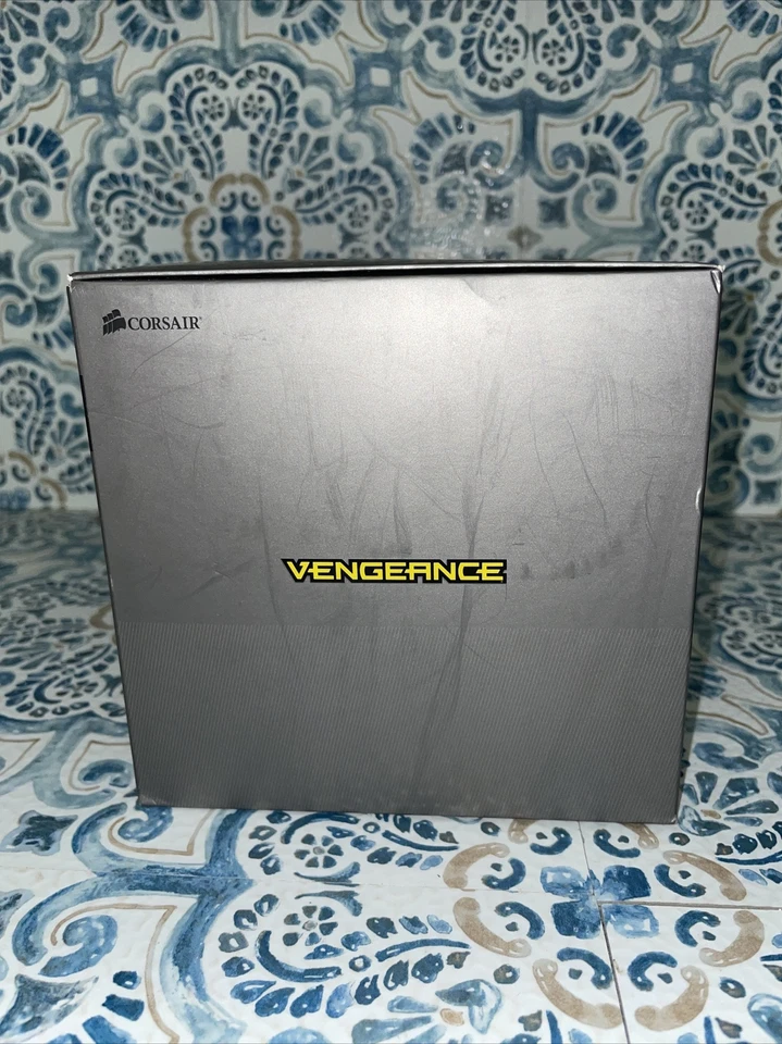 Corsair Vengeance 16gb modules 3000Mhz DDR4 desktop 288 - Image 4 of 4
