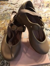 Girls Tap Shoes 7 1/2M Bloch Annie Tap color is BlochTan