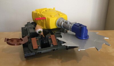 Small Soldiers BUZZSAW TANK Ocula付き Small Soldiers BUZZSAW TANK Ocula Complete Kenner 1998 Box +