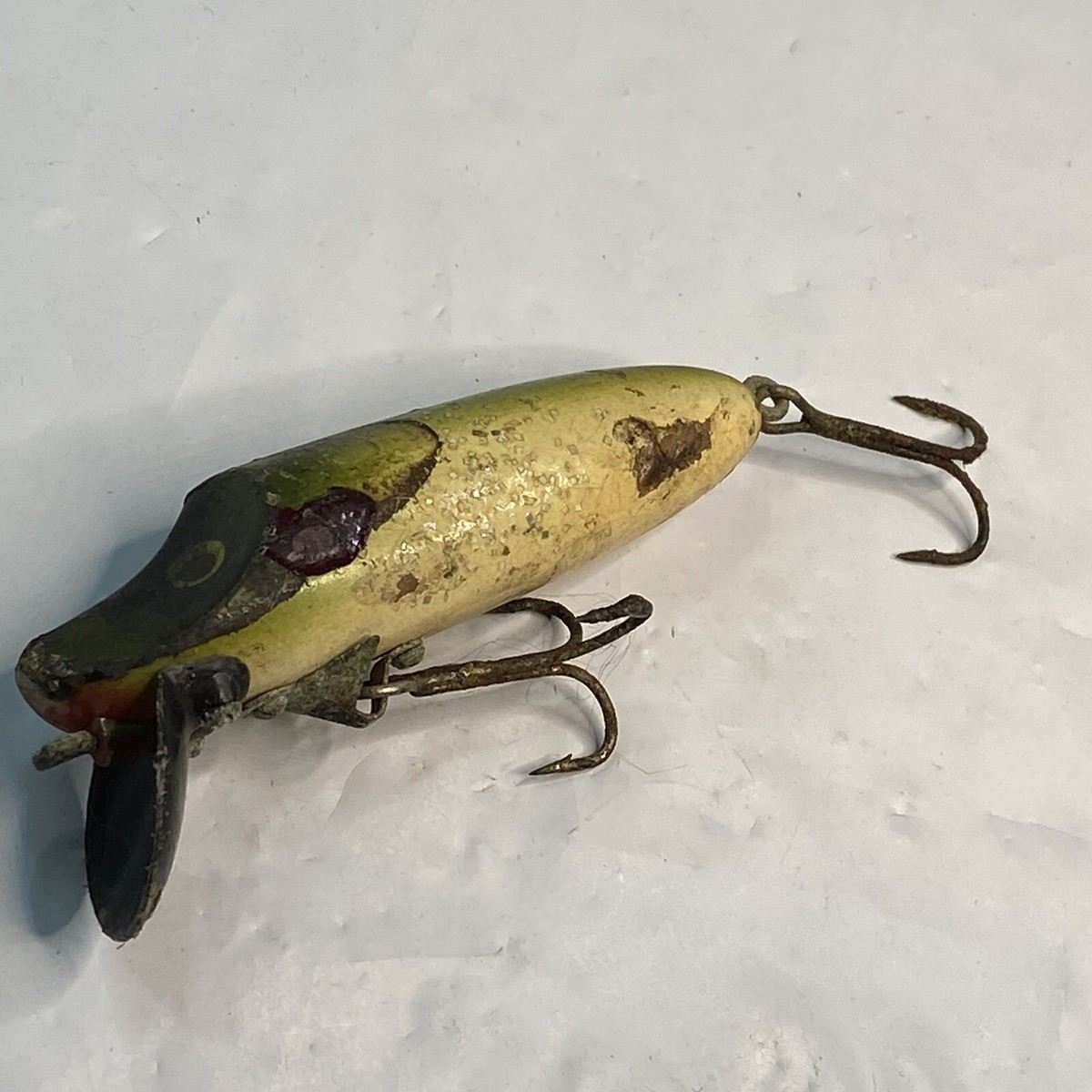 Vintage Heddon Fishing Lure RARE black HONG KONG Marked Bill Vintage Heddon Fishing Lure RARE black HONG KONG Marked Bill