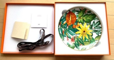 Hermes Dessert Plate Passifolia Green Bread Dish w/ box Instructions From Japan