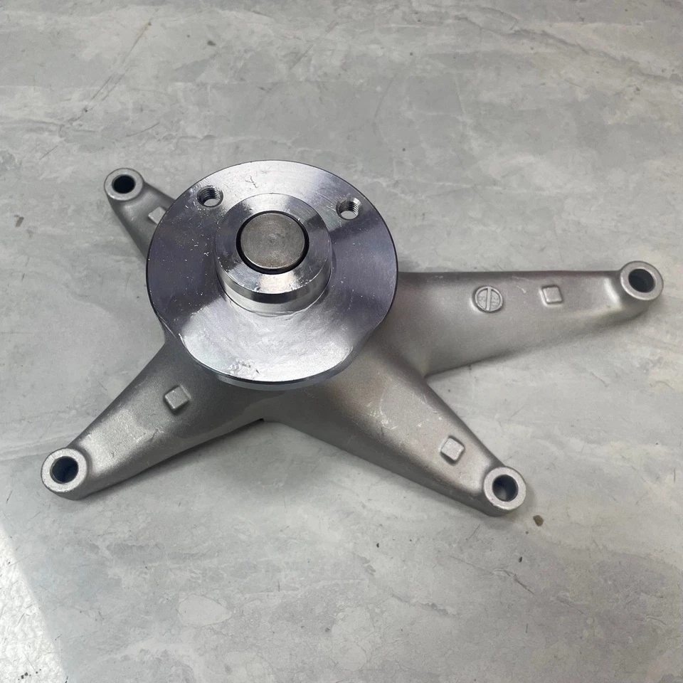 Bomba de agua 16380-38010 Fit HINO 700 E13C sistema de refrigeración para camión Foto 4 de 4