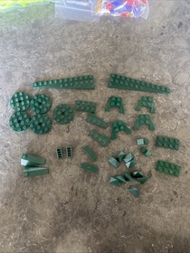 LEGO Ninjago: Fangpyre Truck Ambush 9445 Complete + Minifigures + Instructions