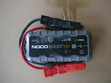 NOCO GB70 BOOST HD 2000 AMP 12V JUMP STARTER FOR PARTS OR REPAIR JUMP BOX GENIUS