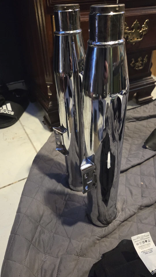 Cobra - 6047 - Silenciadores sin cordones Neighbor Haters, cromados Foto 3 de 4