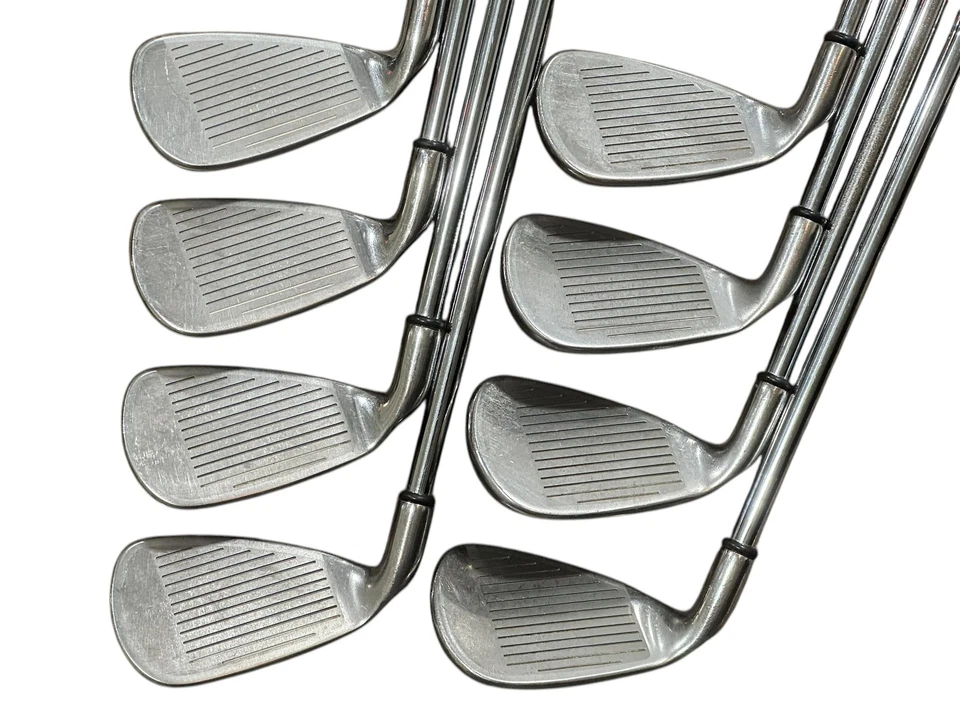 Callaway Big Bertha Fusion Eisen 3-PW Nippon Uniflex Schäfte Callaway Griffe - Bild 2 von 4