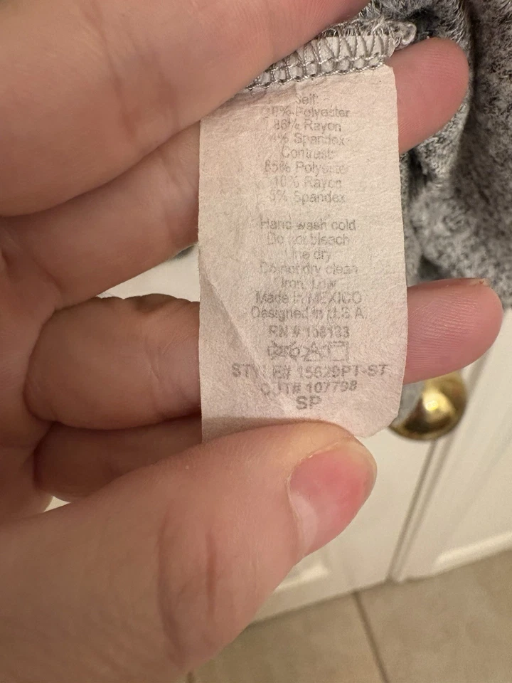 粉色三叶草 Heather 灰色花卉拉格兰运动衫 | S 缝固定休闲舒适上衣 — 第 4/4 张图片