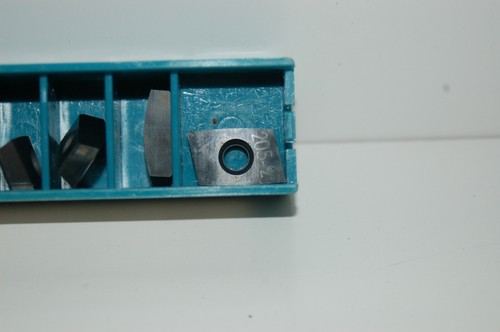INGERSOLL RAND - BDE323R05 2 - Cutting Inserts Grade 205 (Set of Ten) - Picture 6 of 7