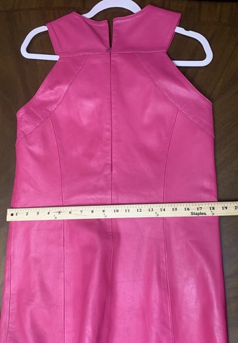 Barbie Vestido Cambio Cuero Rosa Barbiecore BOD & CHRISTENSEN NUEVO CON ETIQUETAS 6 Mobwife - Imagen 19 de 19