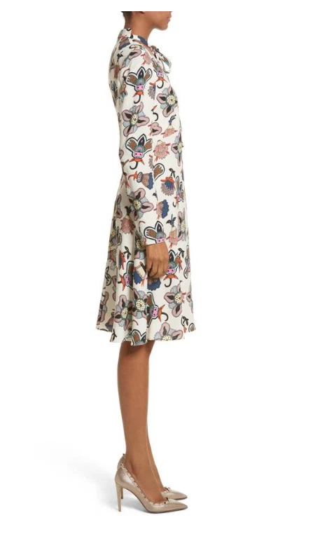 Abito nuovo con etichette San Valentino con stampa floreale pop cravatta crepe taglia 6