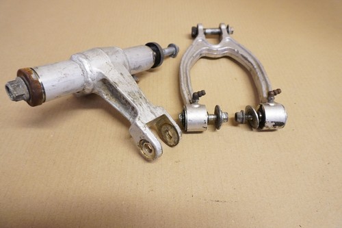 Suzuki Gsxr gsxr400 400 GK71 1986 shock linkage suspension - Picture 6 of 8