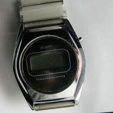 texas instruments lcd quartz watch