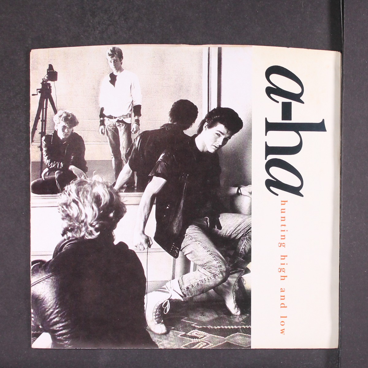 a~ha ハンティング　ハイ・アンド・ロウ　レコード Amazon.co.jp: Hunting High and Low [12 inch Analog