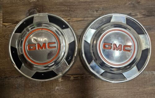 1973-1987 GMC truck 10" dog dish wheel hubcaps GM OEM 4x2 Set of 2 - Picture 1 of 13