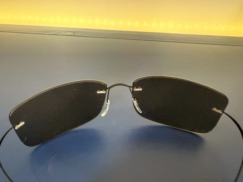 Gafas de sol de aviador Serengeti Silhouette 8462 con estuche y tela de microfibra Foto 2 de 4