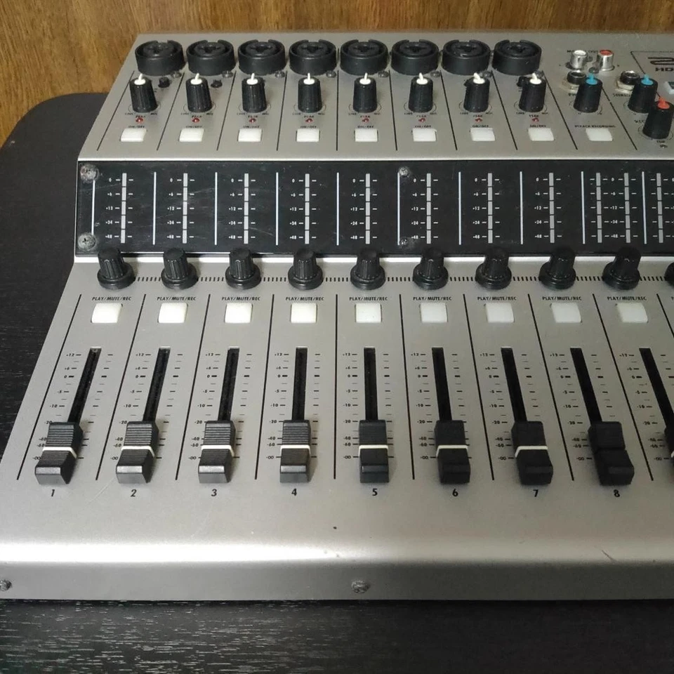 Zoom HD16 16CH HDD Grabadora Multi Pista CD-R MTR Estudio de Grabación Usado JAPÓN Foto 3 de 4