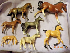 VTG Lot of 7 horse figurines - metal, plastic, ceramic - read description